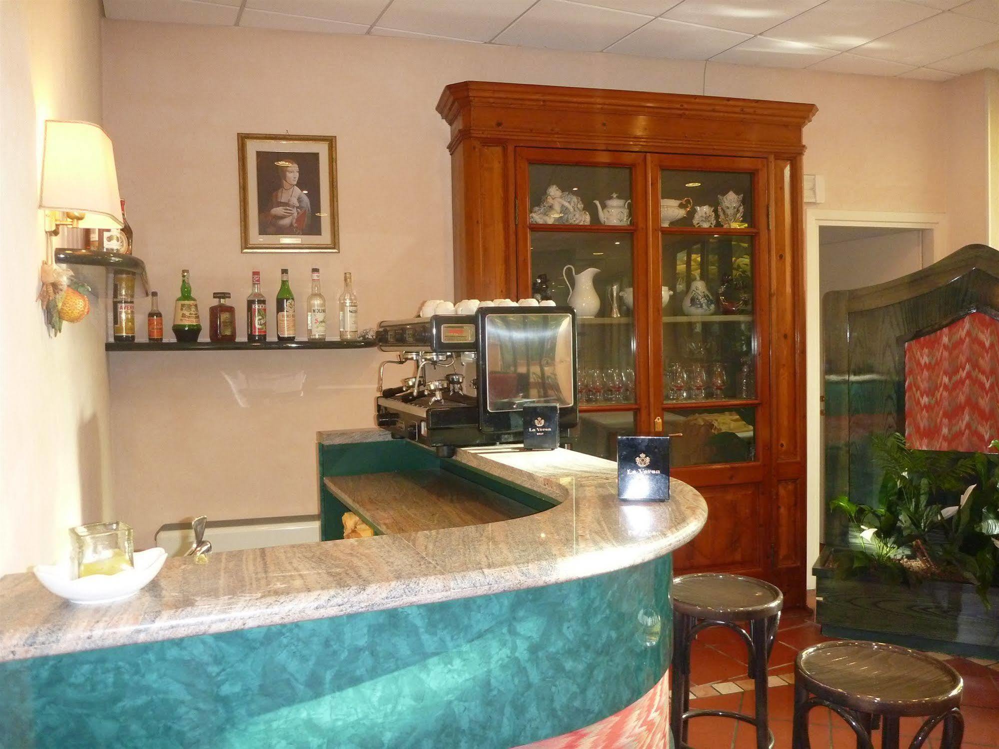 Miramare Hotel 4*