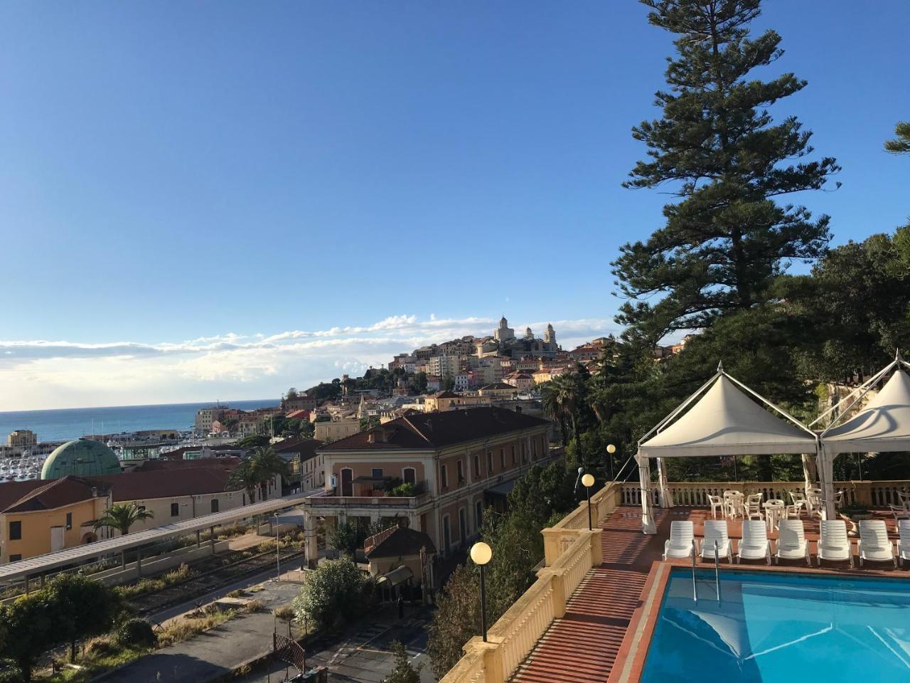 Miramare Hotel 4*
